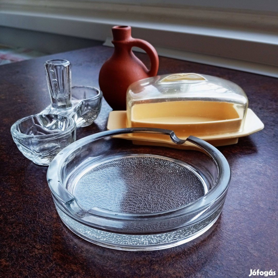 Konyhai használati és dísztárgyak