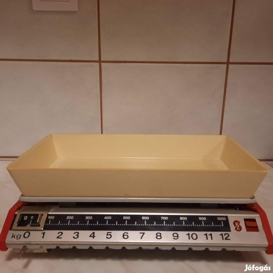 Konyhai mérleg