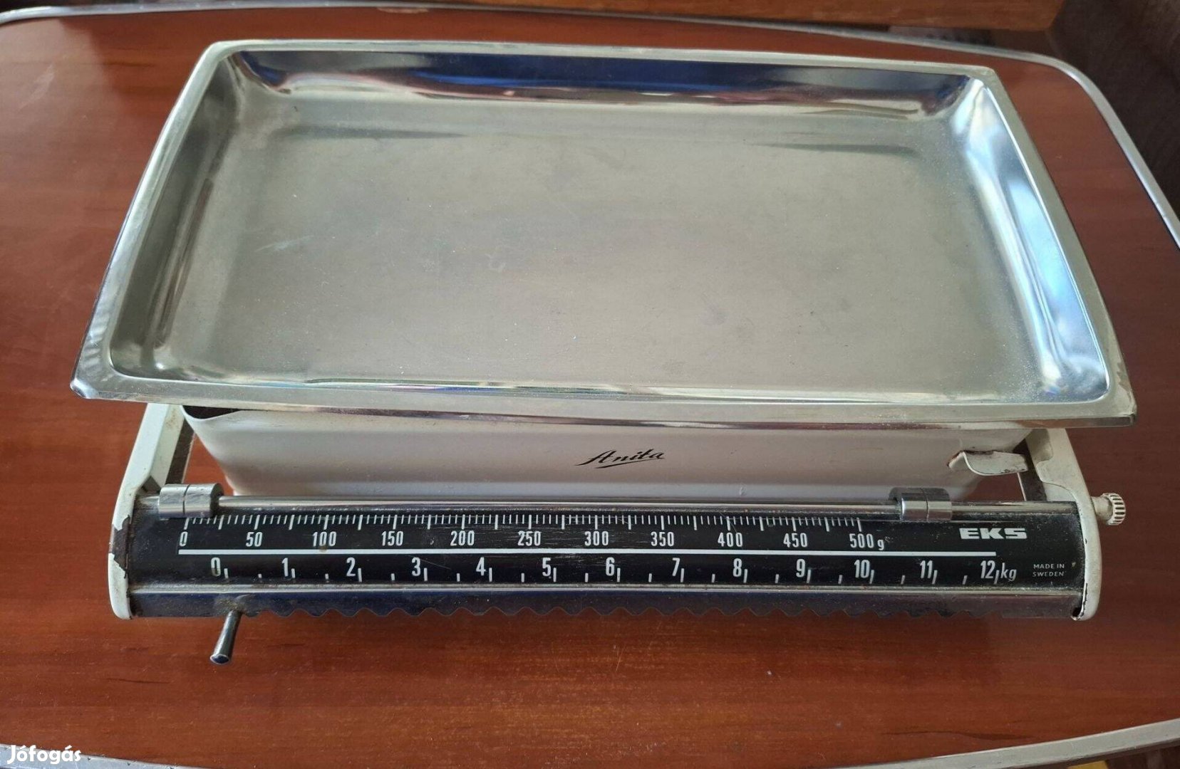 Konyhai mérleg Svéd gyártmány 12 kg mér eladó 11.000.-Ft