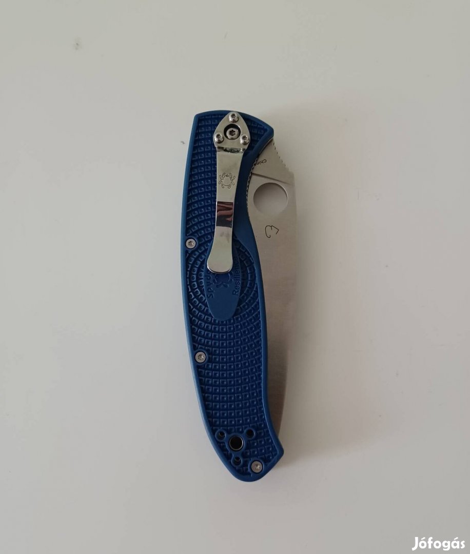 Konyhakés többcélú kés zsebkés bicska spyderco 