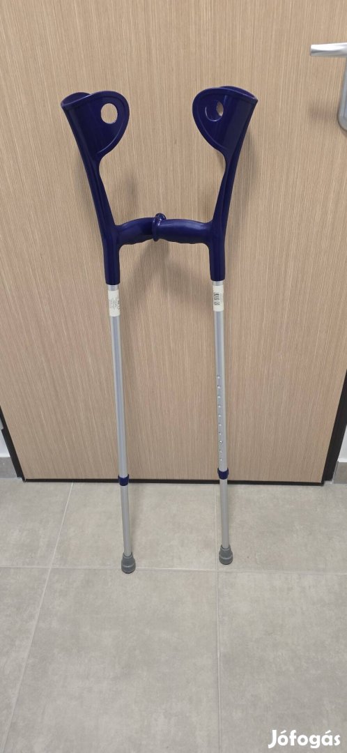 Könyökmankó eladó!