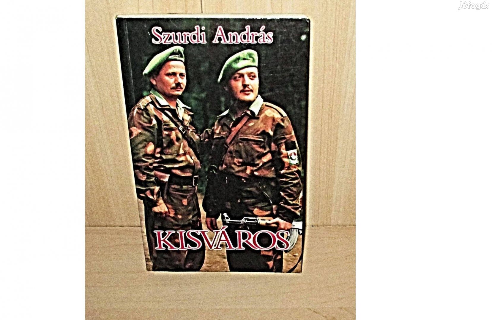 Könyv Szurdi András Kisváros