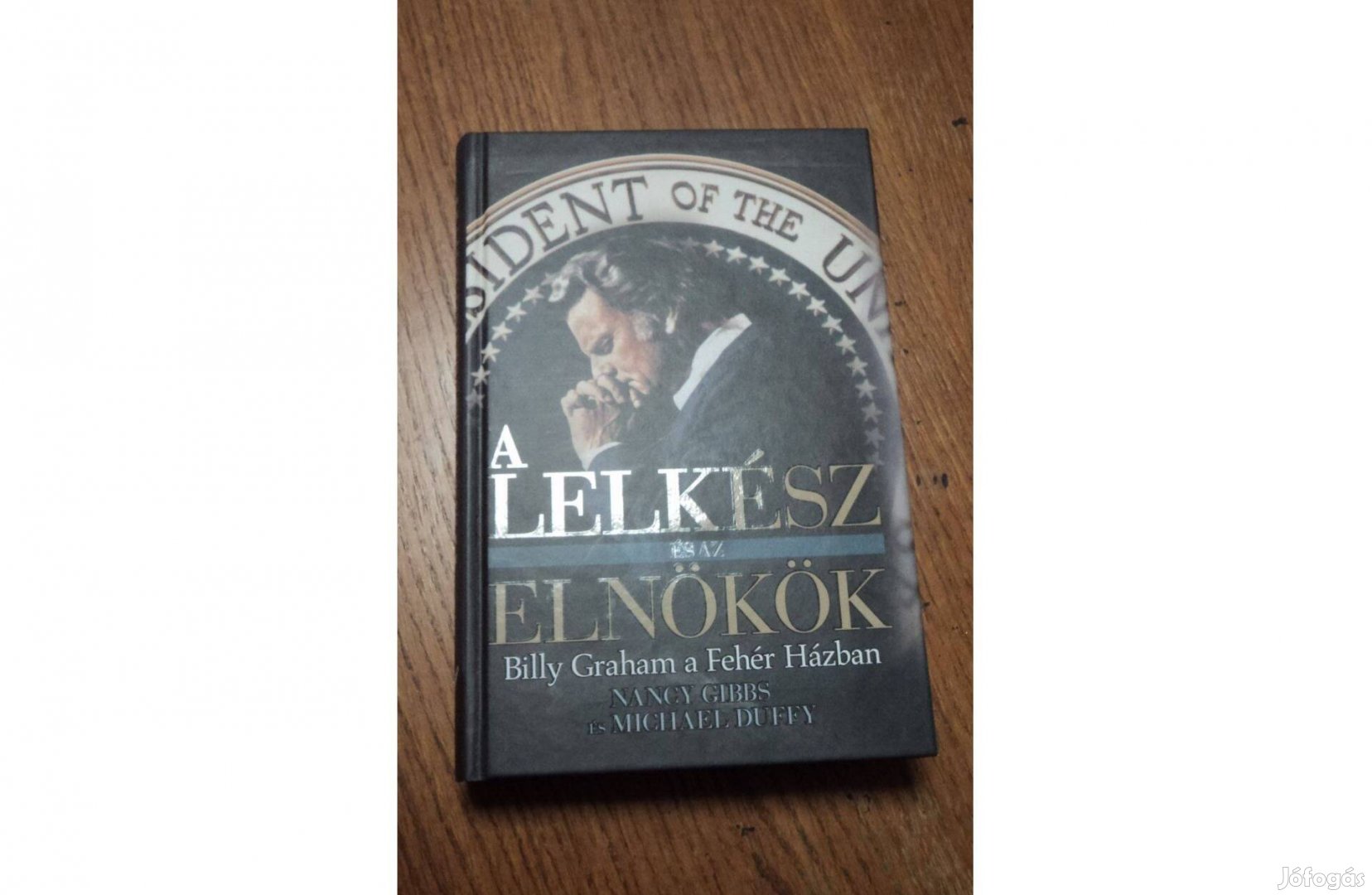 Könyv! Személyes kapcsolatok egy ország vezetésében