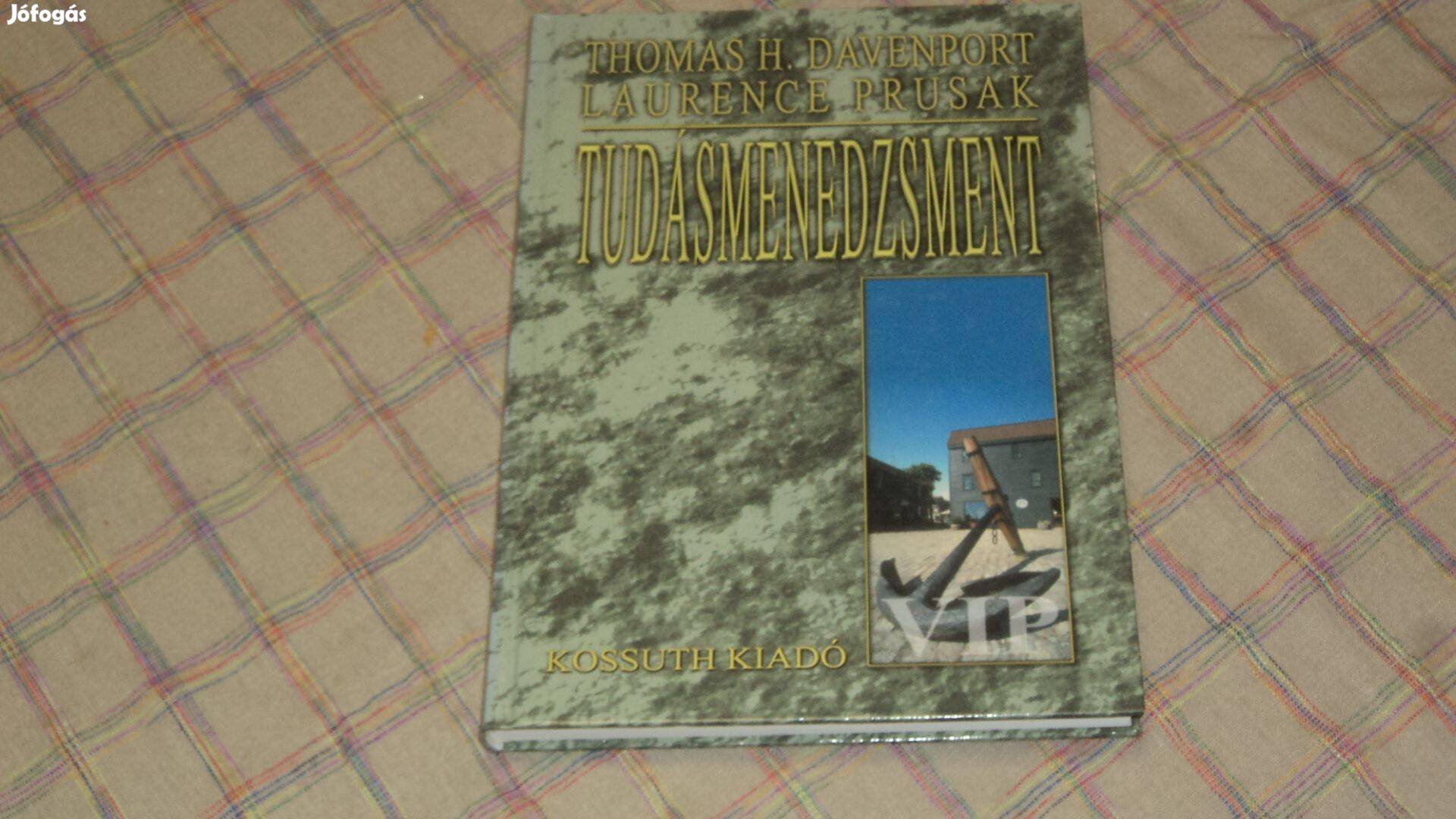 Könyv a tudás szerepéről