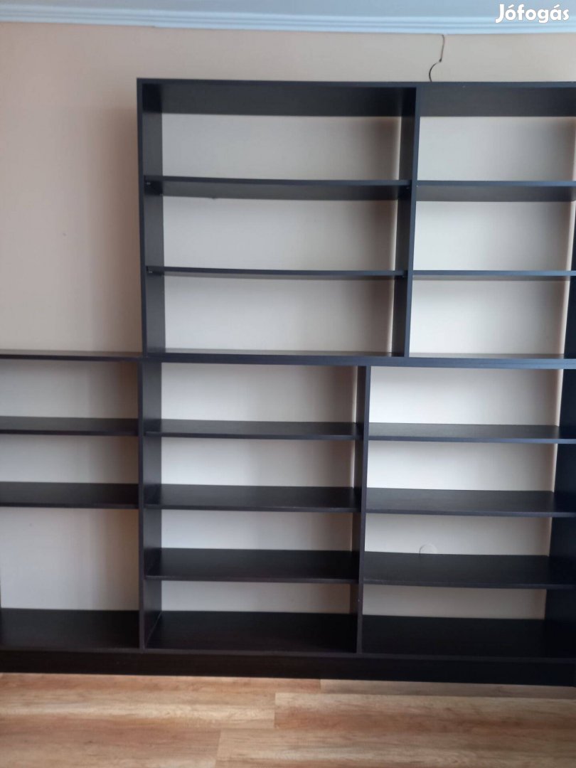 Könyvespolc eladó