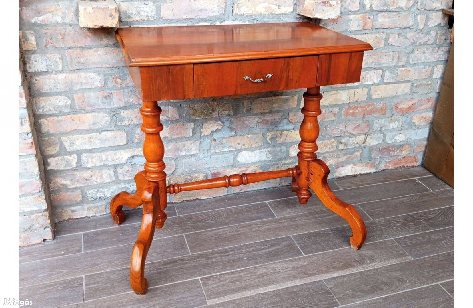 Konzolasztal, kisasztal, fiókos asztalka