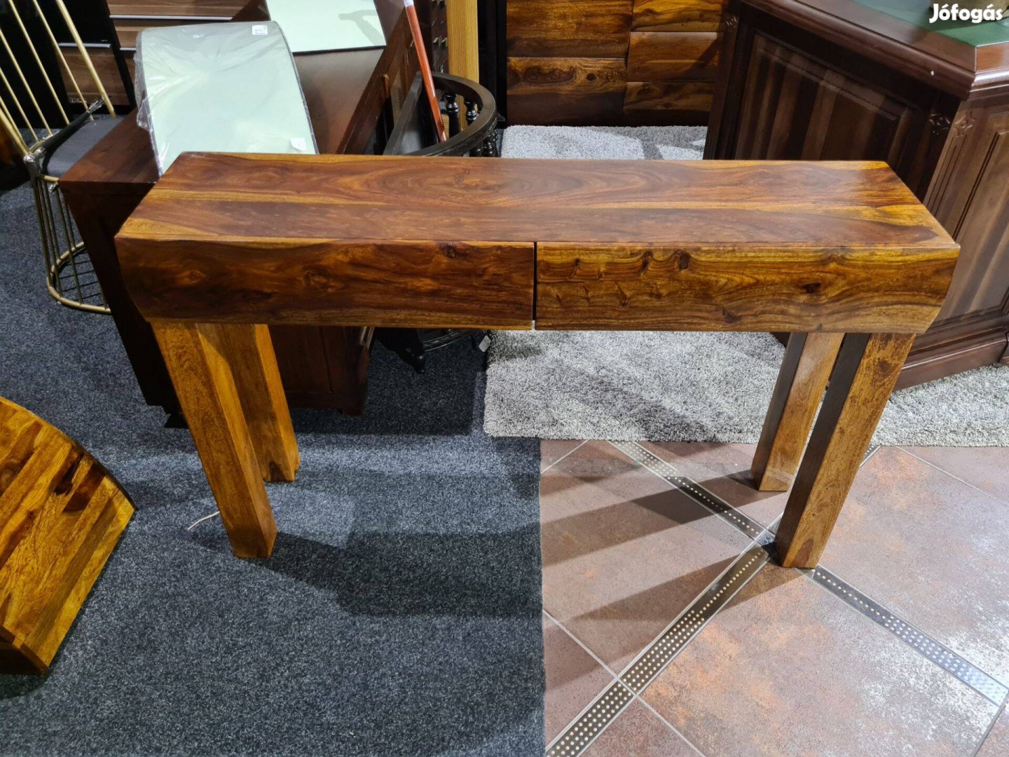 Konzolasztal exkluzív rózsafából egyedi hullámos fiókkal 120 cm