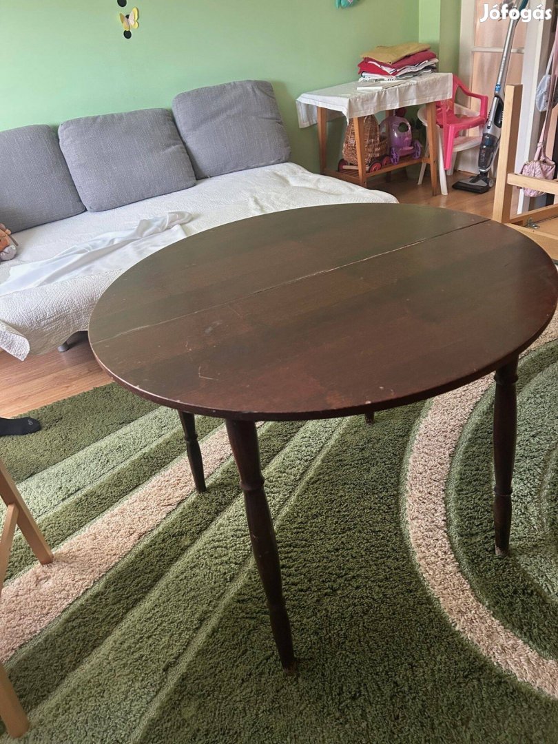 Kör alakú bővíthető étkező asztal
