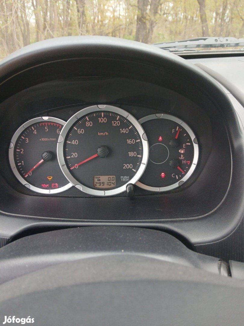 Korának megfelő L200 . Áfá-s valós kilométerrel