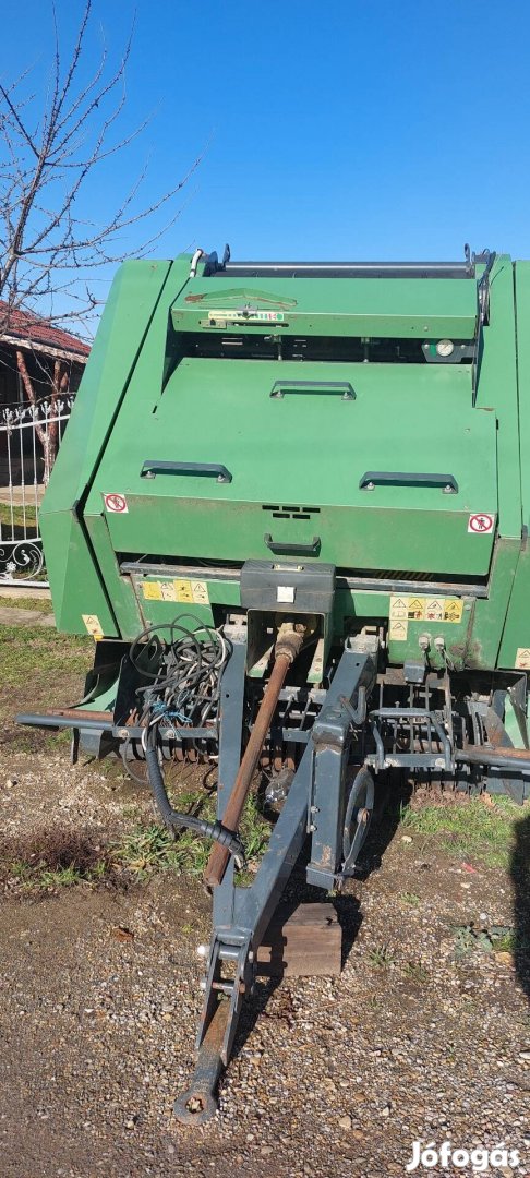 Körbálázó bálázó Fendt 2600V