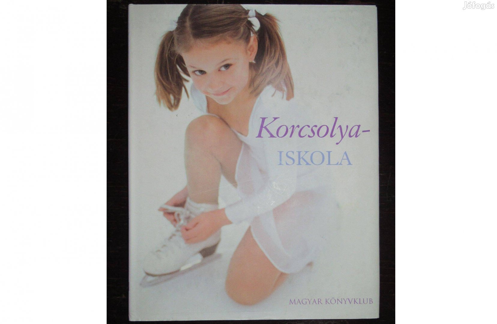 Korcsolyaiskola (Naia Bray-Moffatt)
