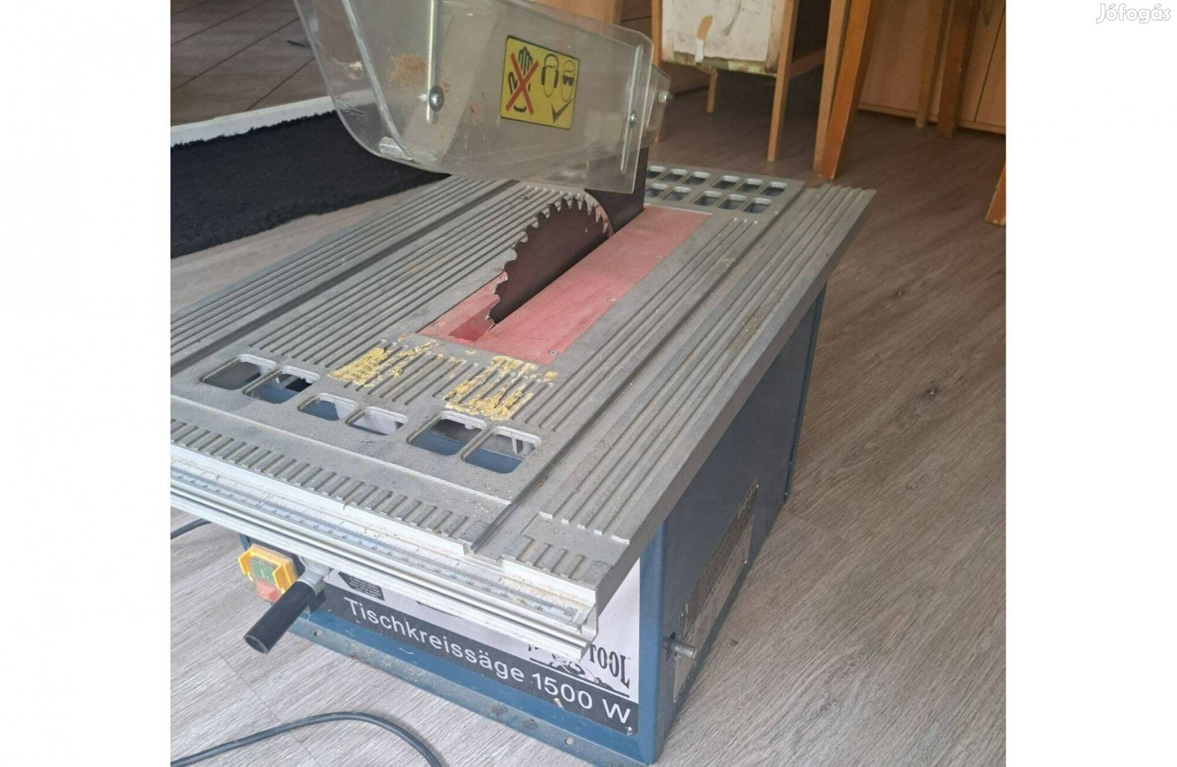 Körfűrész , cirkula asztali fűrész nem (makita , bosch)