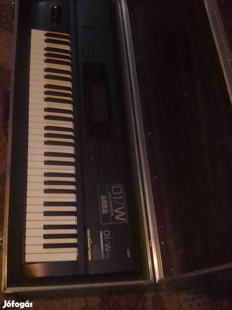 Korg 01/W FD floppys profi szintetizátor M1,K4 .