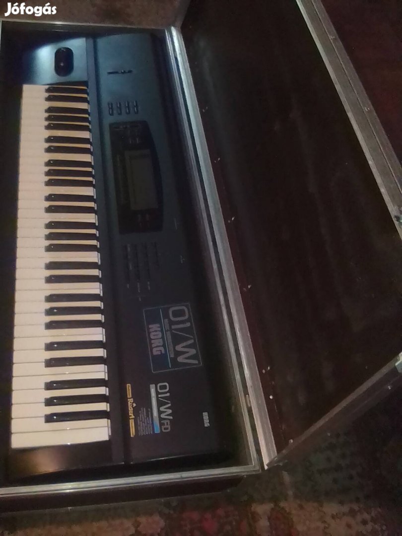 Korg M1 legendás Japan Szintetizátorl Kawai K4 Solton MS50.