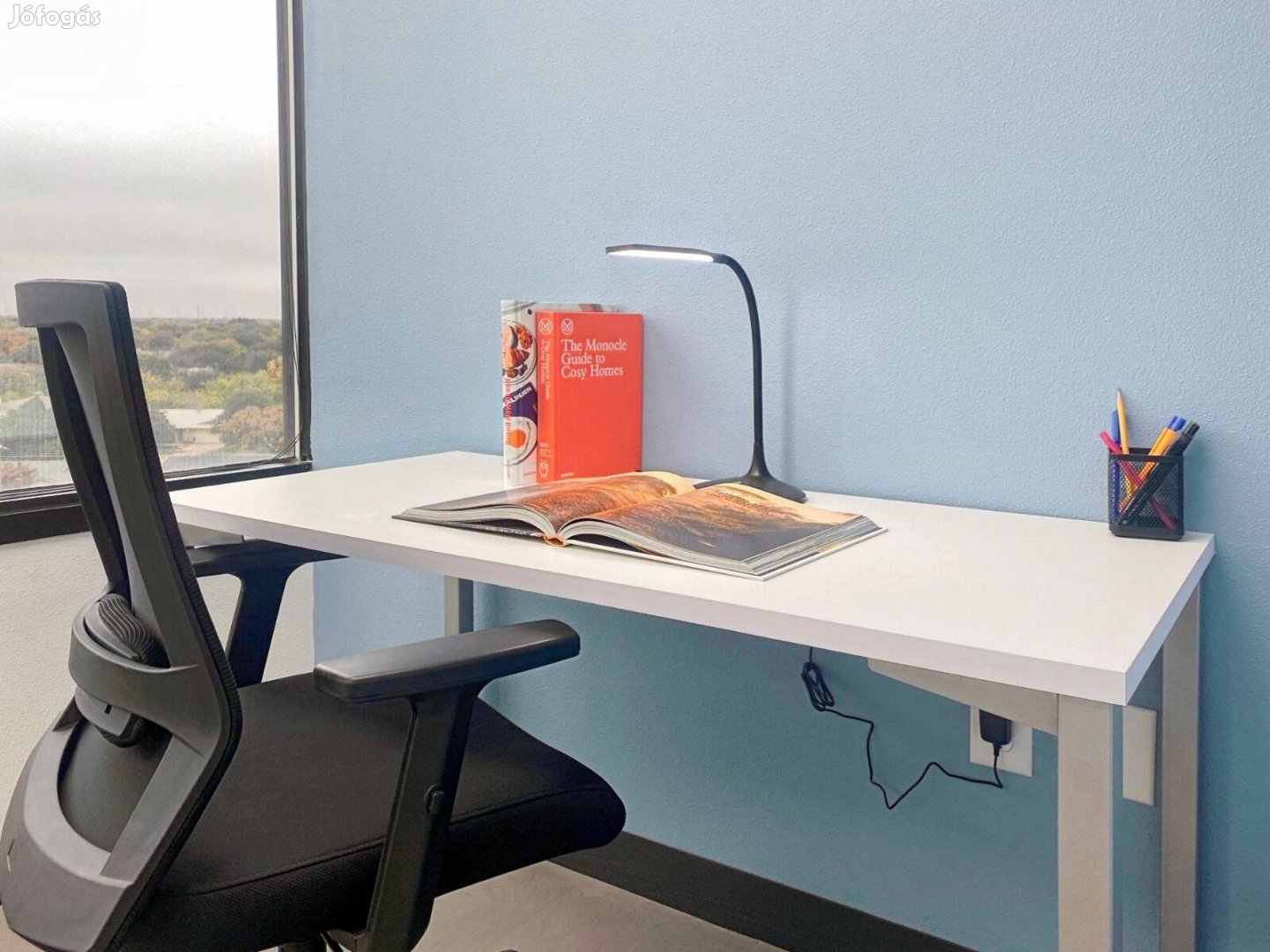 Korlátlanul igénybe vehető irodák HQ F99 Office