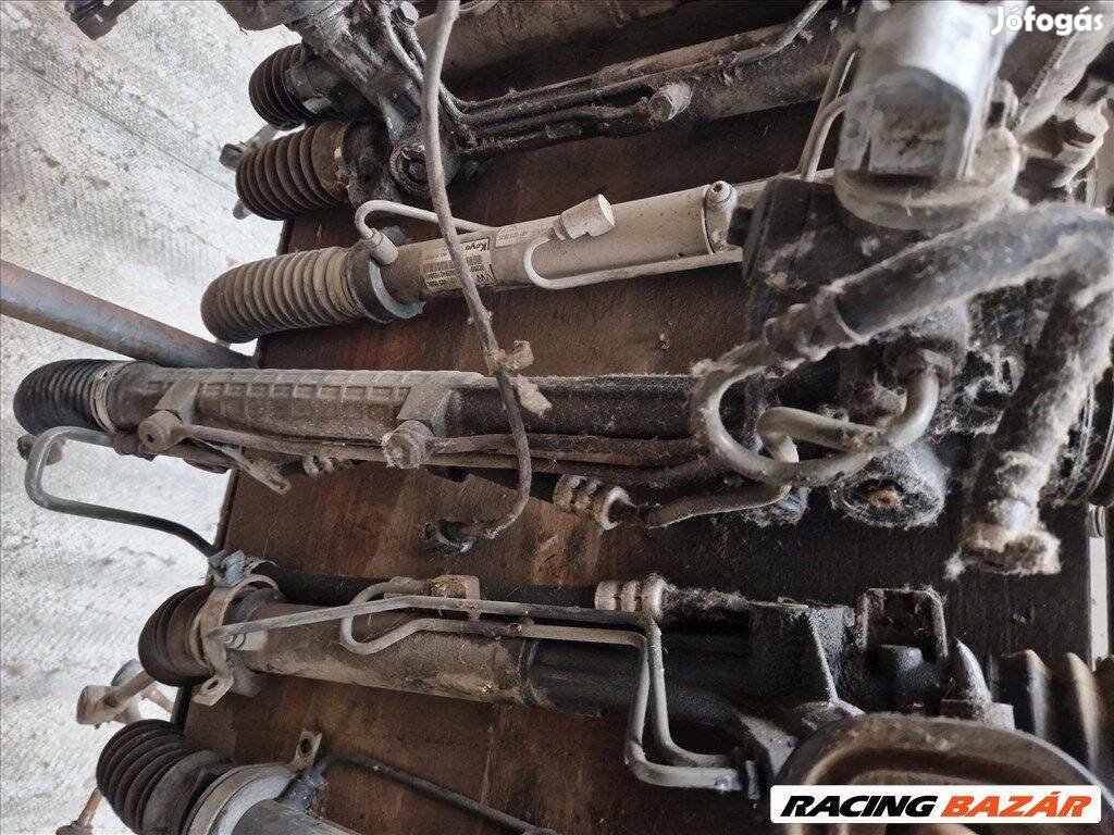 Kormányművek több típushoz is kedvező áron eladók