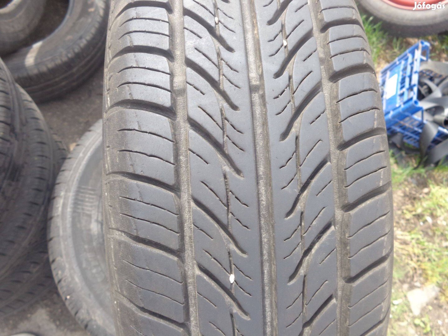 Kormoran 17570 R13 gumi abroncs