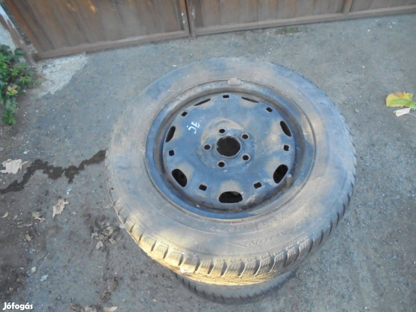 Kormoran 175/70 R14 téligumi