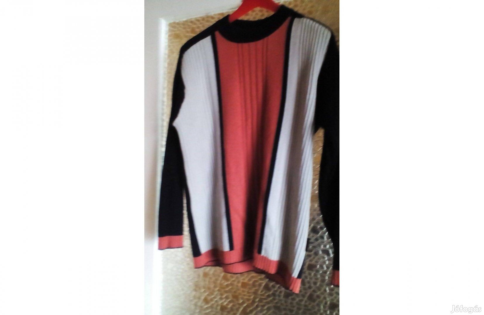 Környakas kötött férfi pulóver