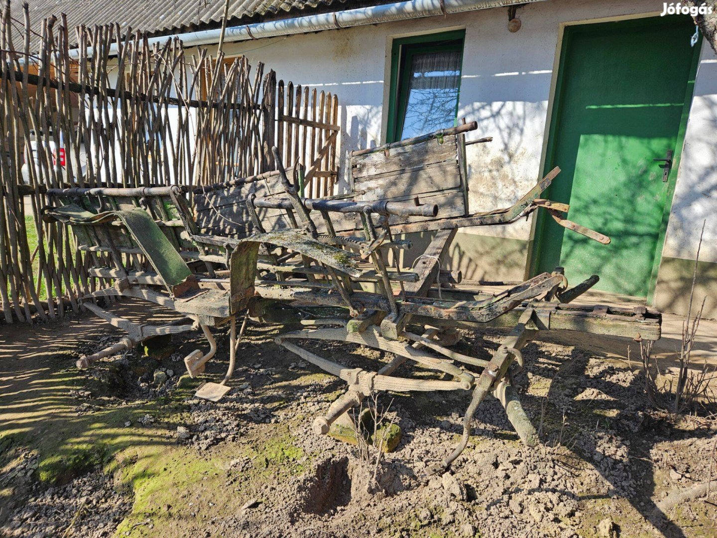 Kőrösi hintó eredeti vasalása eladó