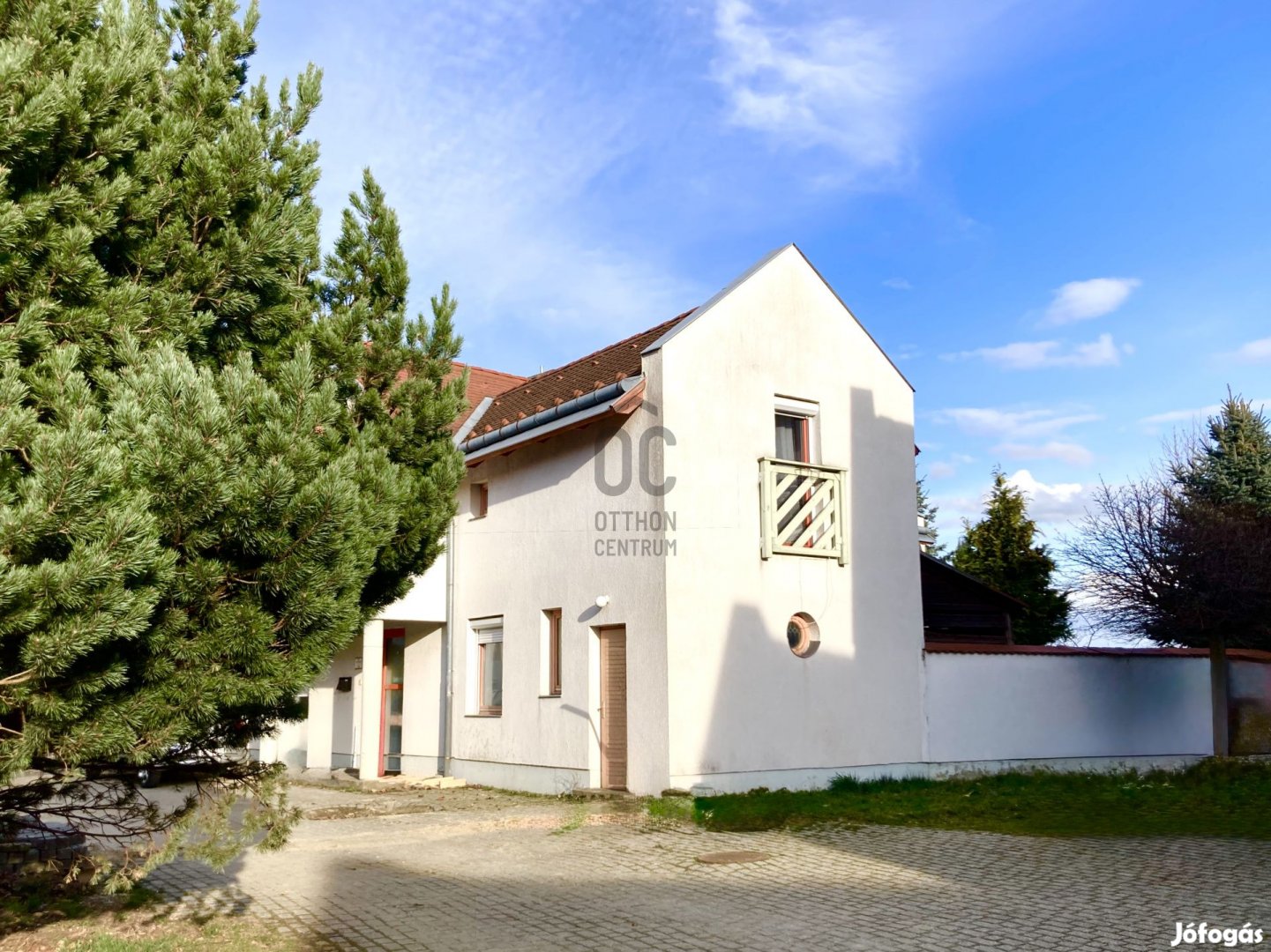 Kőszegi eladó tégla sorház