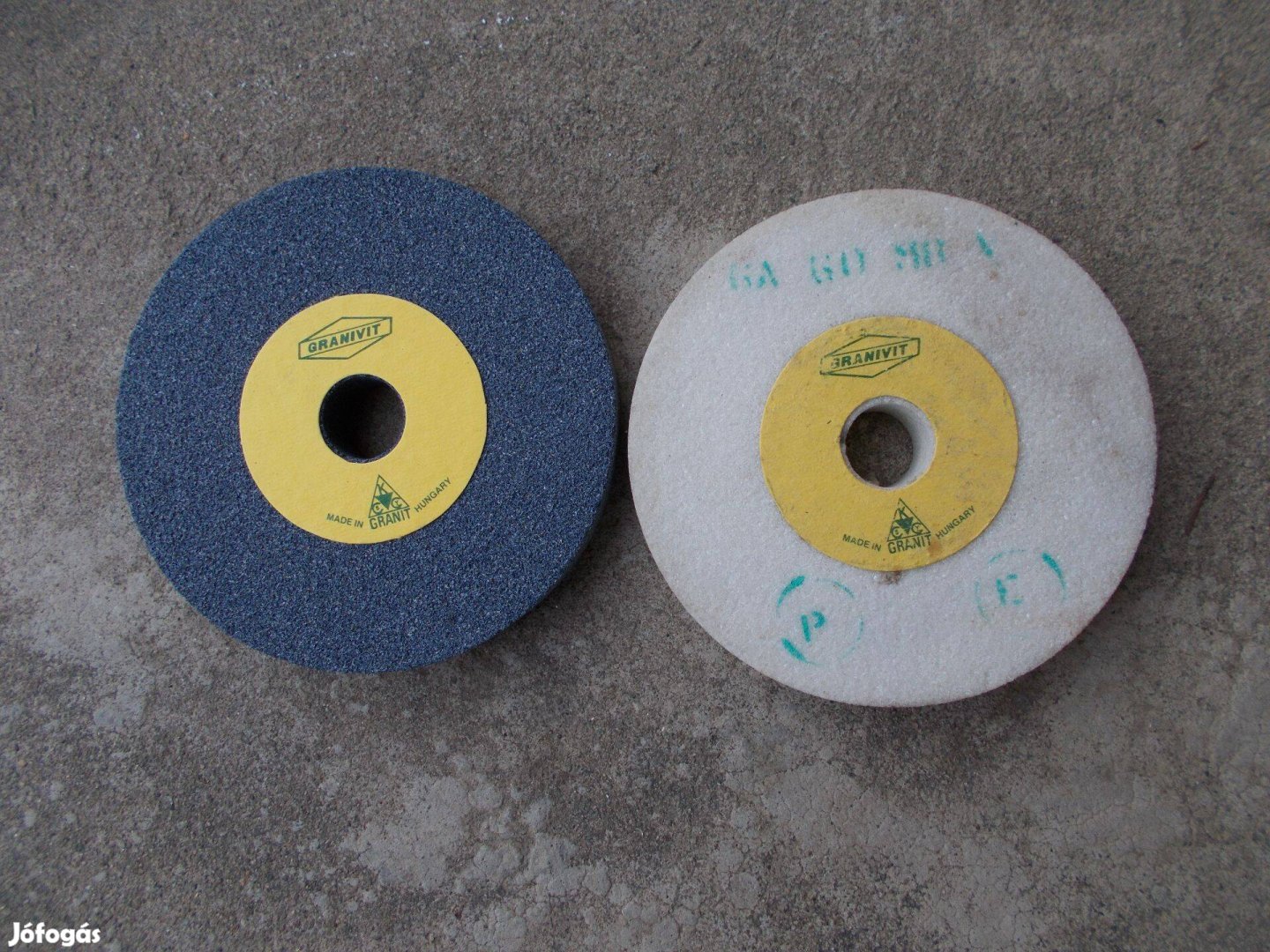 Köszörűkő 125x20x20 mm-es, 60-as szemcse, hazai, szürke és fehér