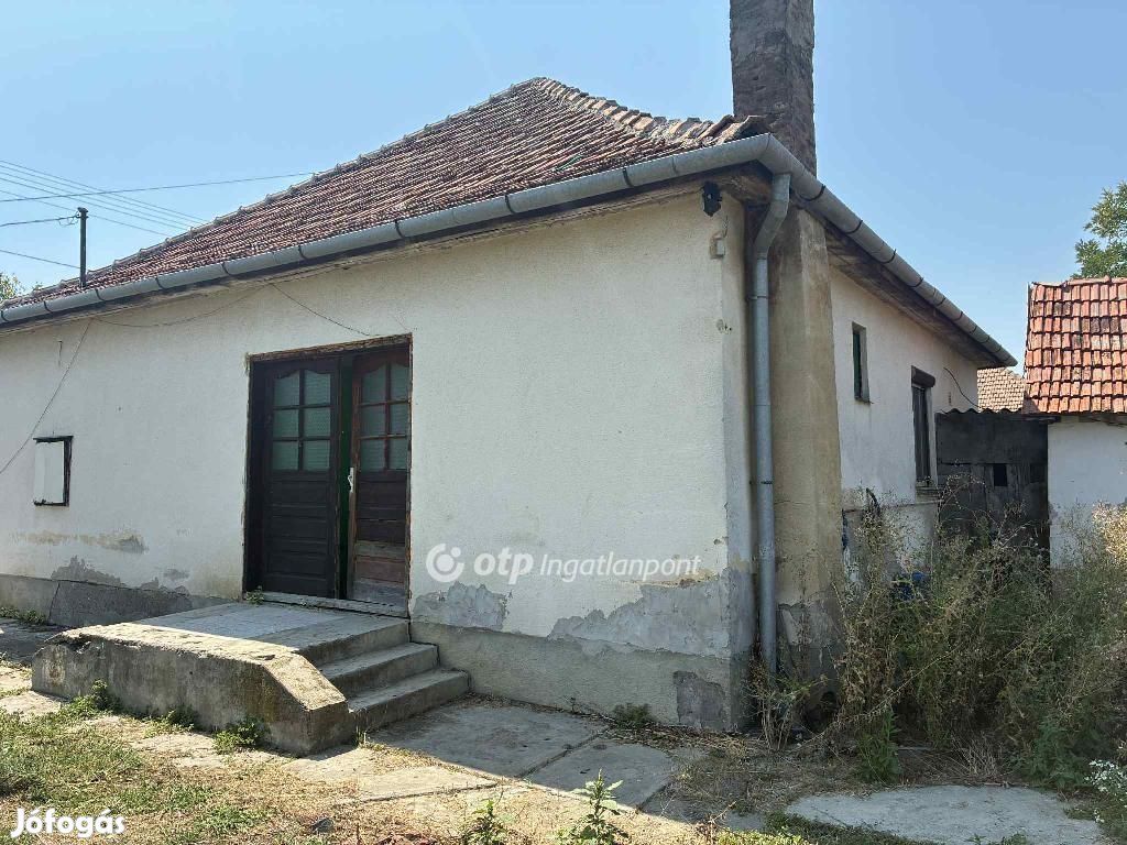 Kötegyáni 70 nm-es ház eladó