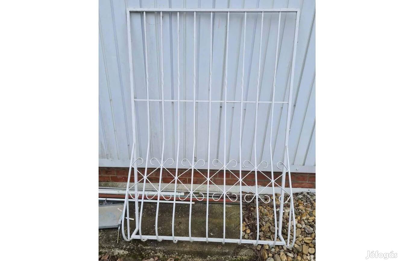 Kovácsoltvas biztonsági rács 167x117