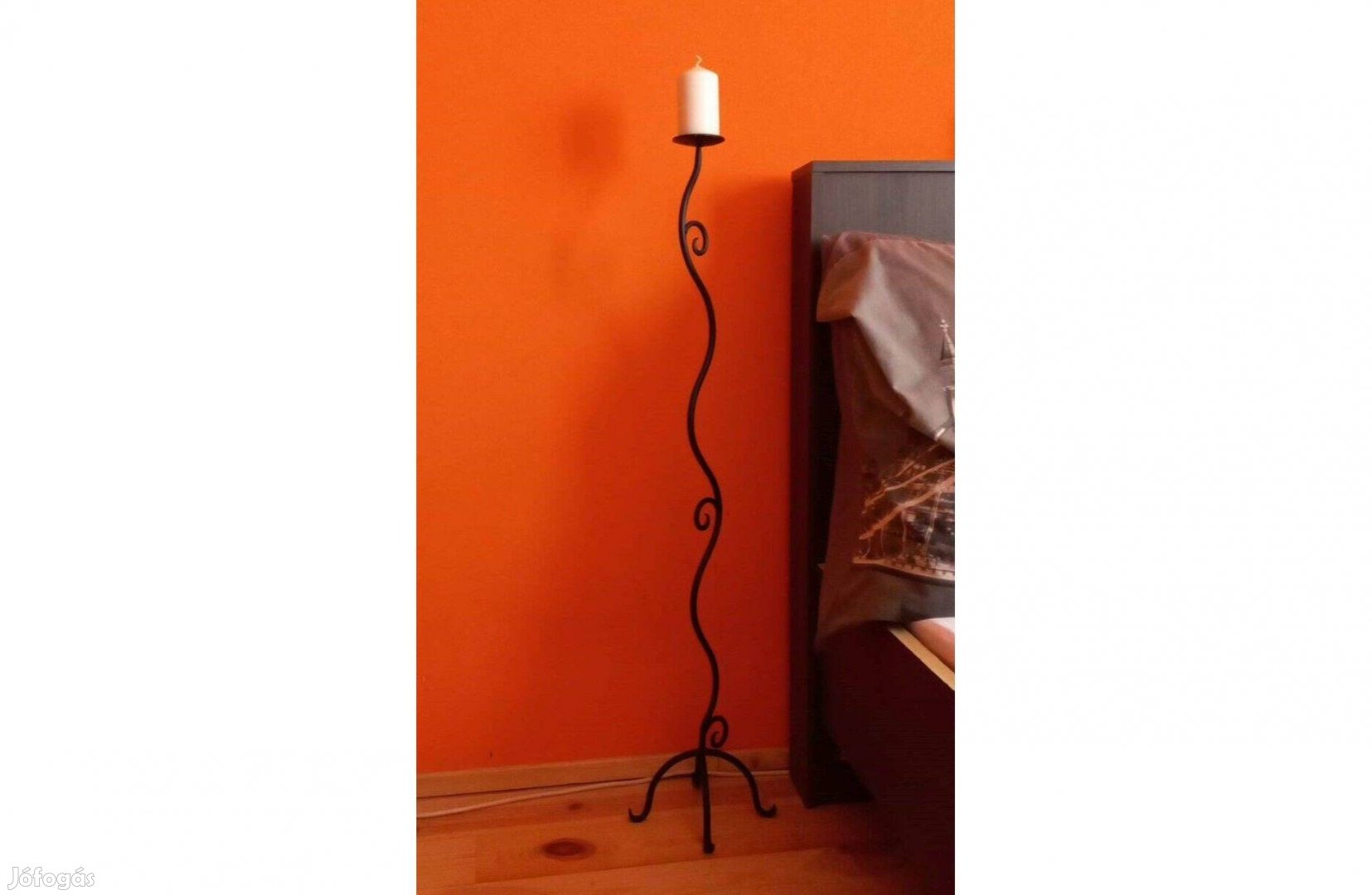 Kovácsoltvas gyertyatartók 3 db (105 cm magas)