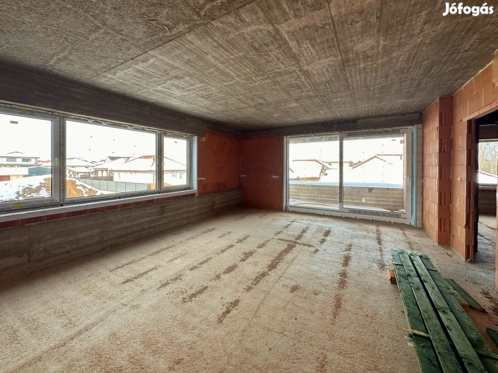 Kozármislenyi 165 nm-es lakás eladó