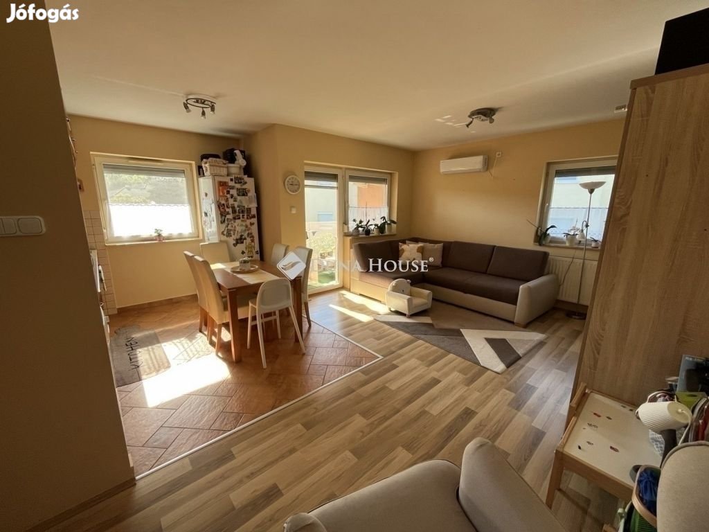 Kozármislenyi 56 nm-es lakás eladó