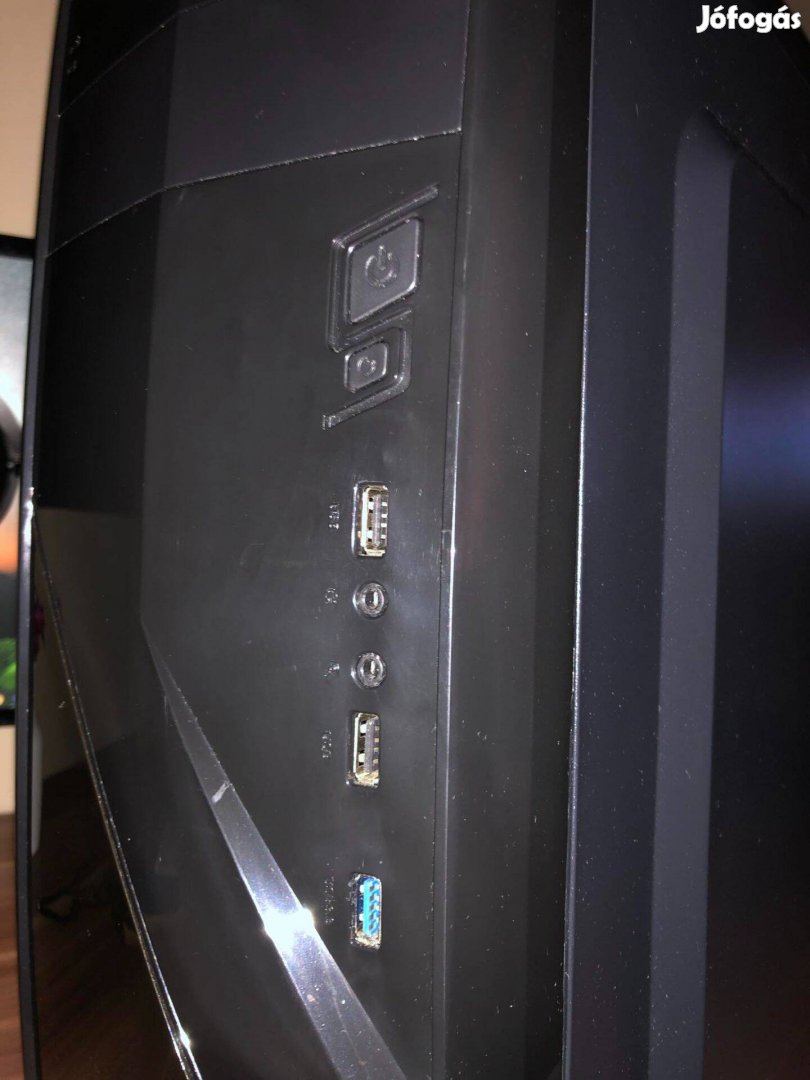 Középkategóriás gamer pc