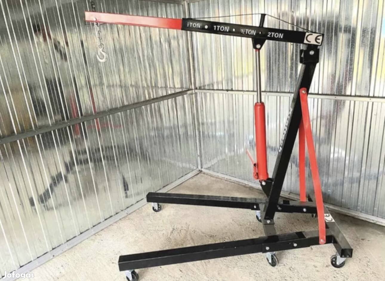 Kraftech 2 T hidraulikus motorkiemelő zsiráf, műhelydaru, HM-6415