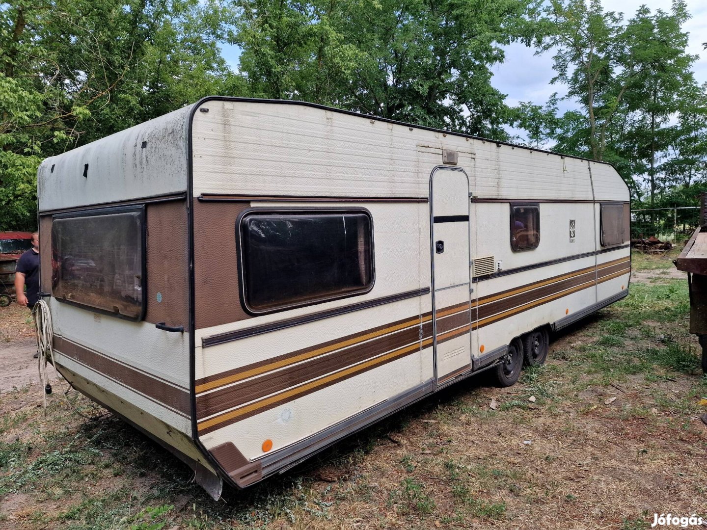 Kraus 800 extra nagy lakokocsi telepitesre, zuhanyzo, mobil wc 