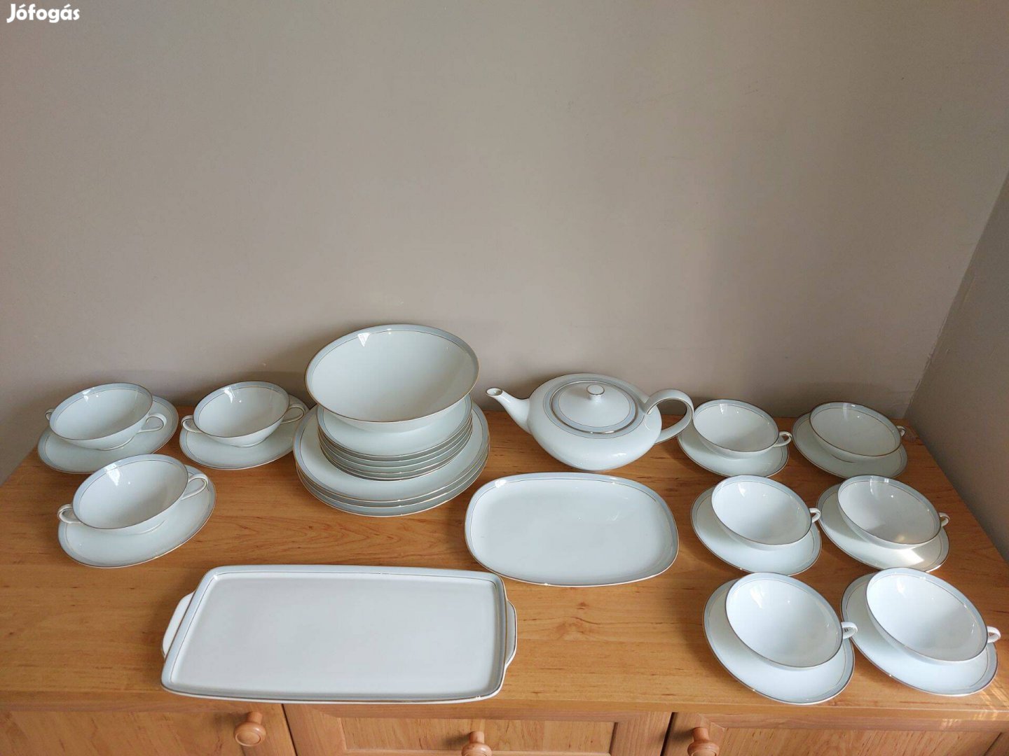 Krauthheim -Adelberg bajor teás, kínálótálak-tányérok