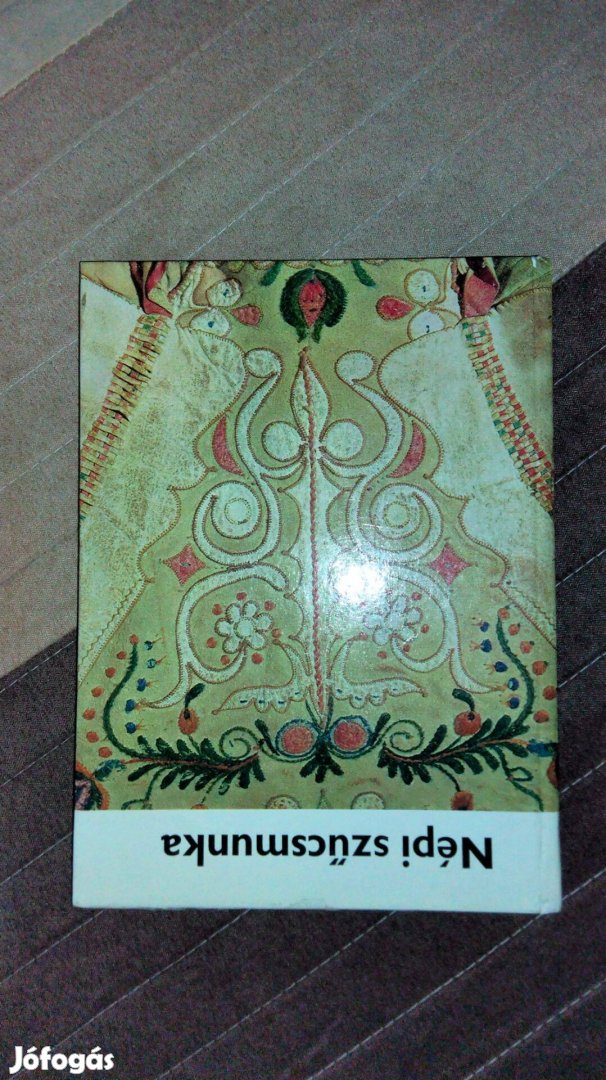Kresz Mária : Népi szűcsmunka