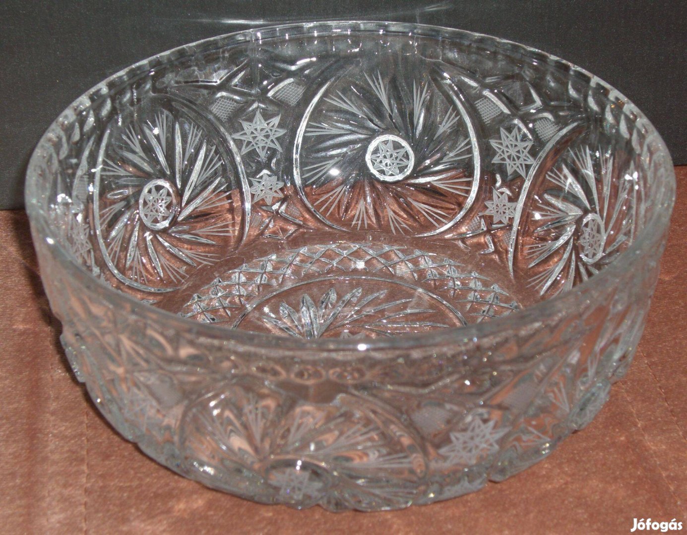 Kristály Tál - Metszett - Csiszolt - 21 cm átmérővel és 9 cm magas
