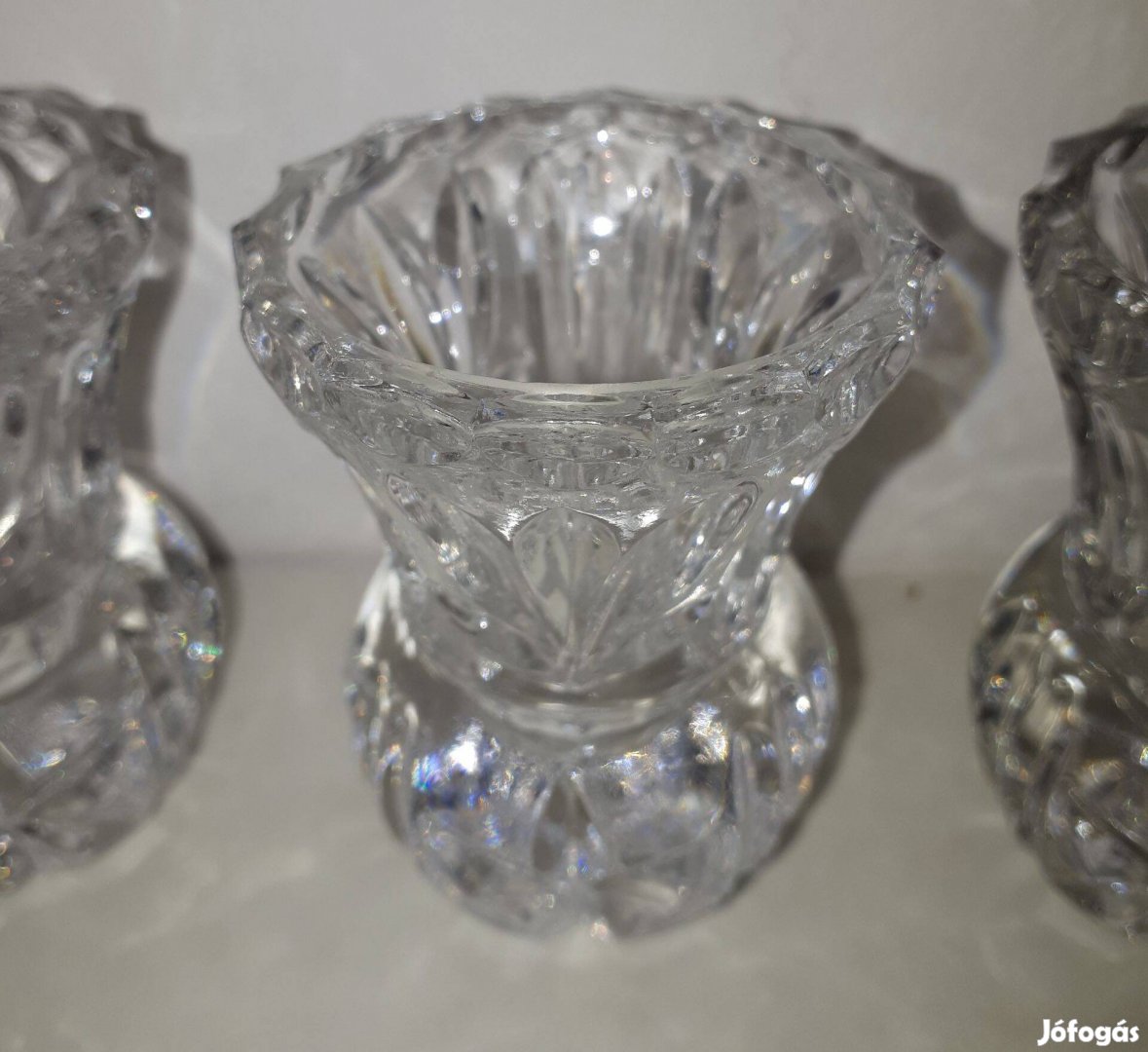 Kristály üveg ibolya váza 6 cm magas 800 ft darabonként