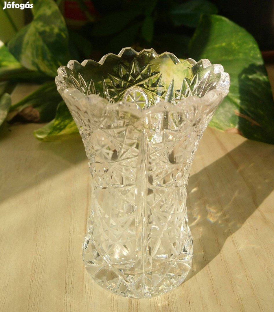 Kristály váza 8 cm