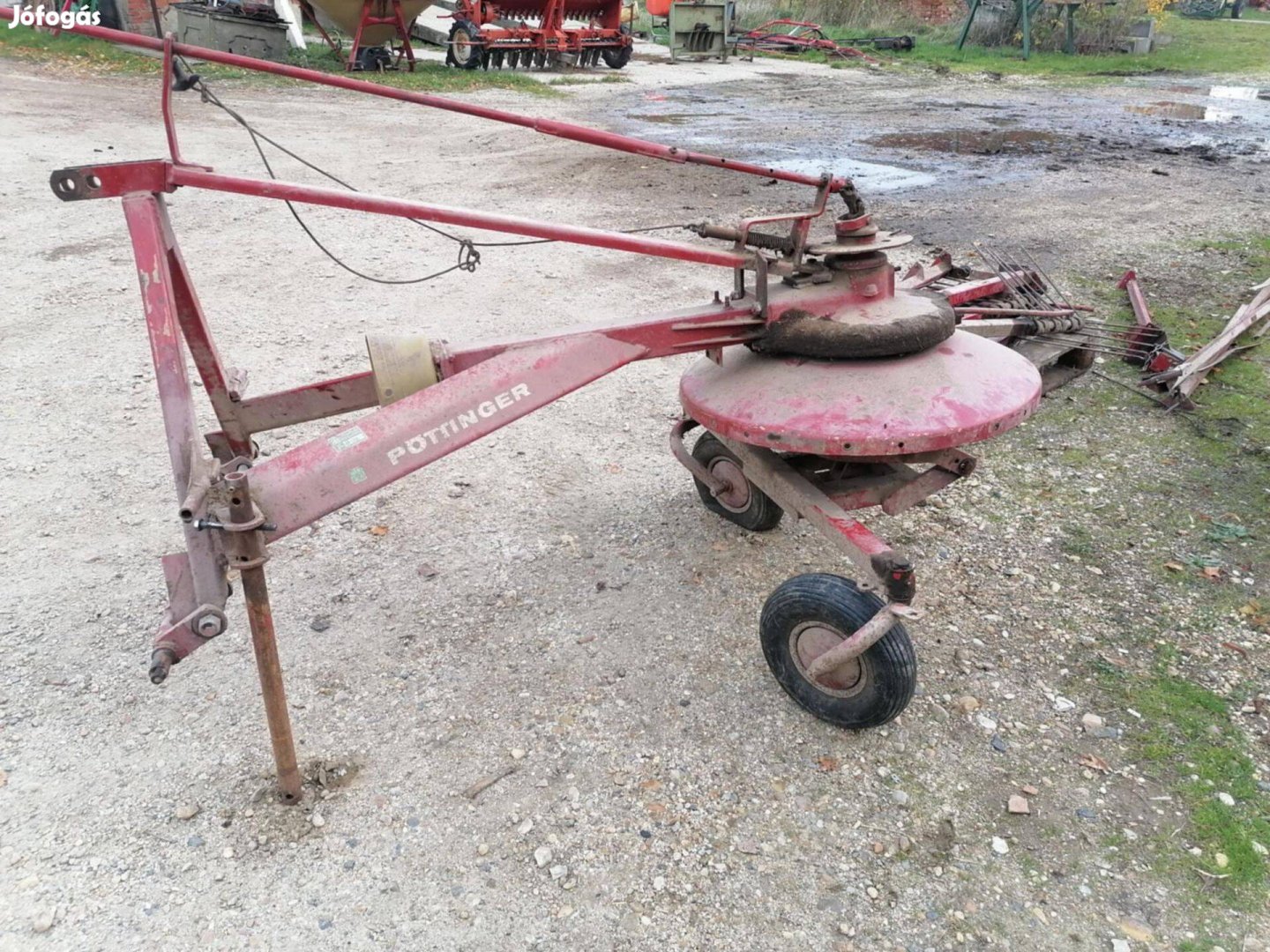 Krobath 800 literes szántóföldi permetező