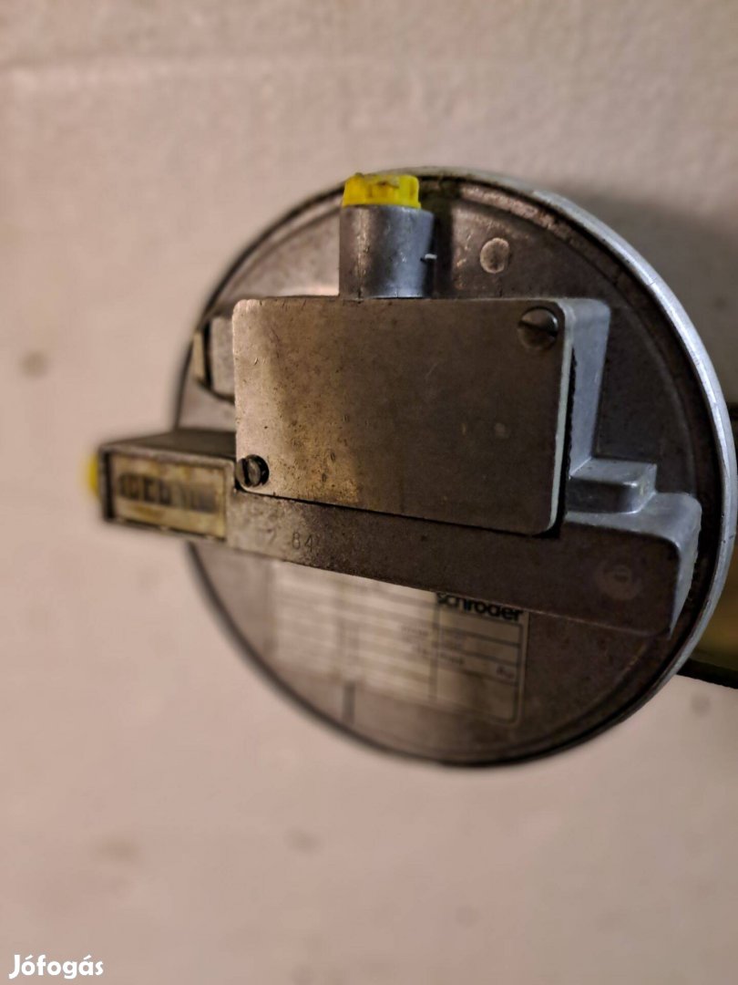 Kromschröder DW1 gáznyomáskapcsoló gáz nyomáskapcsoló