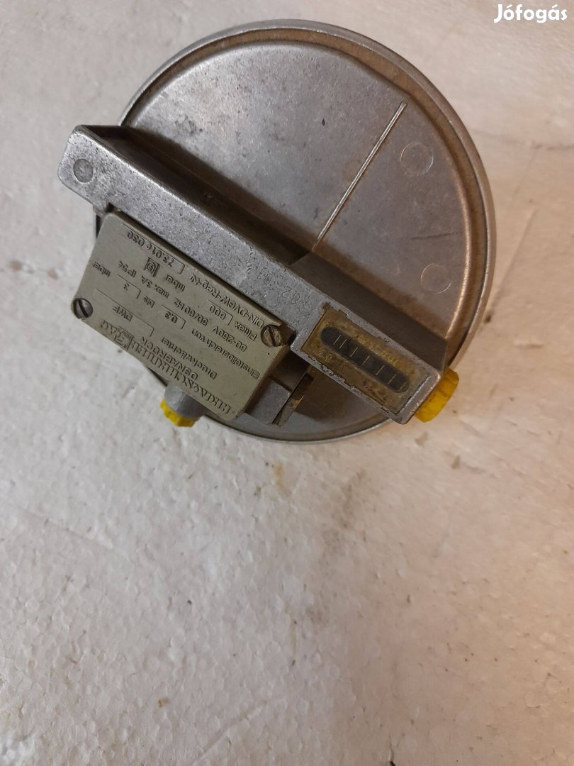 Kromschröder Dwf nyomáskapcsoló 0,3-3 mbar léghiánykapcsoló