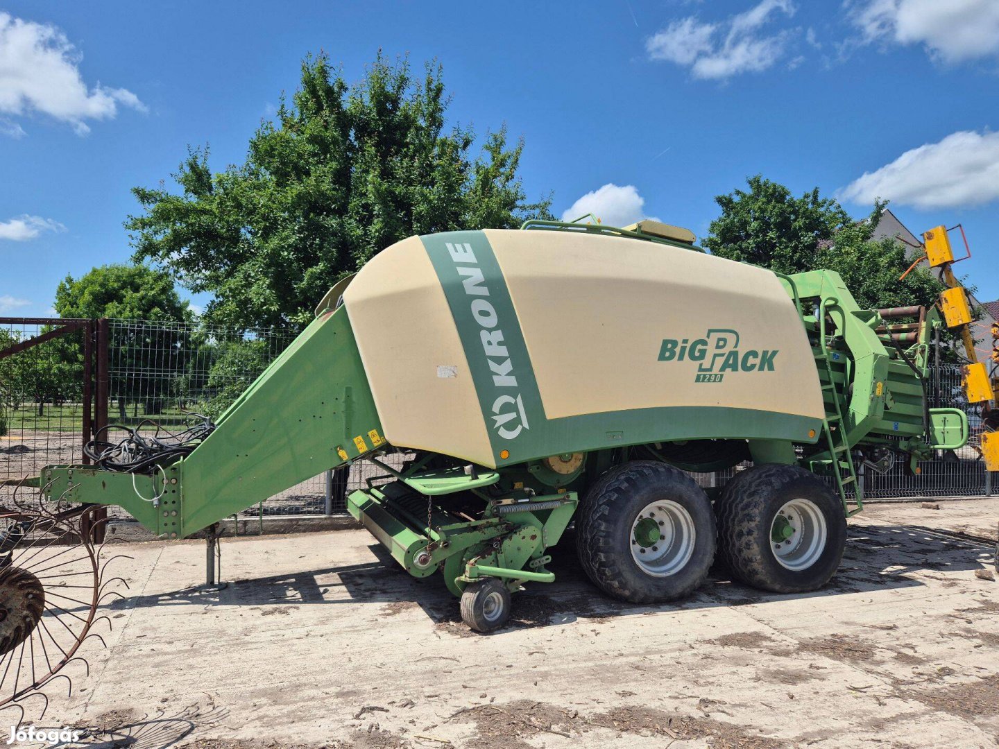 Krone Big Pack 1290 szögletes nagybálázó eladó