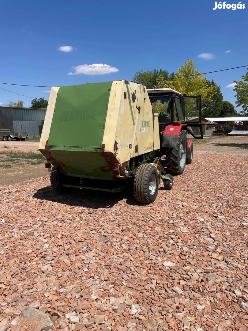 Krone KR160B bálázó
