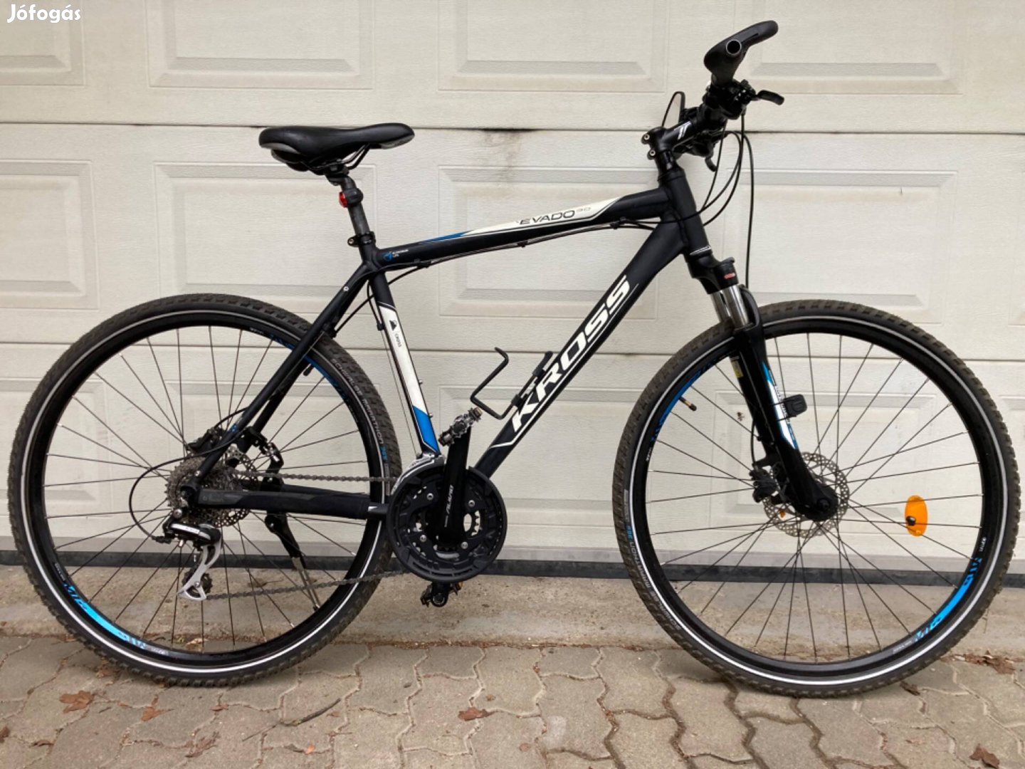 Kross Evado 3.0 cross trekking kerékpár