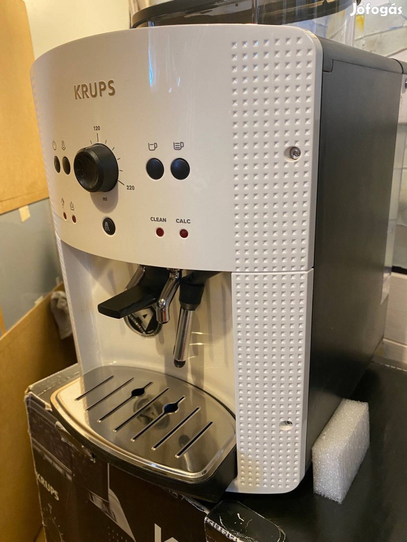 Krups EA8100 Automata kávéfőző - fehér