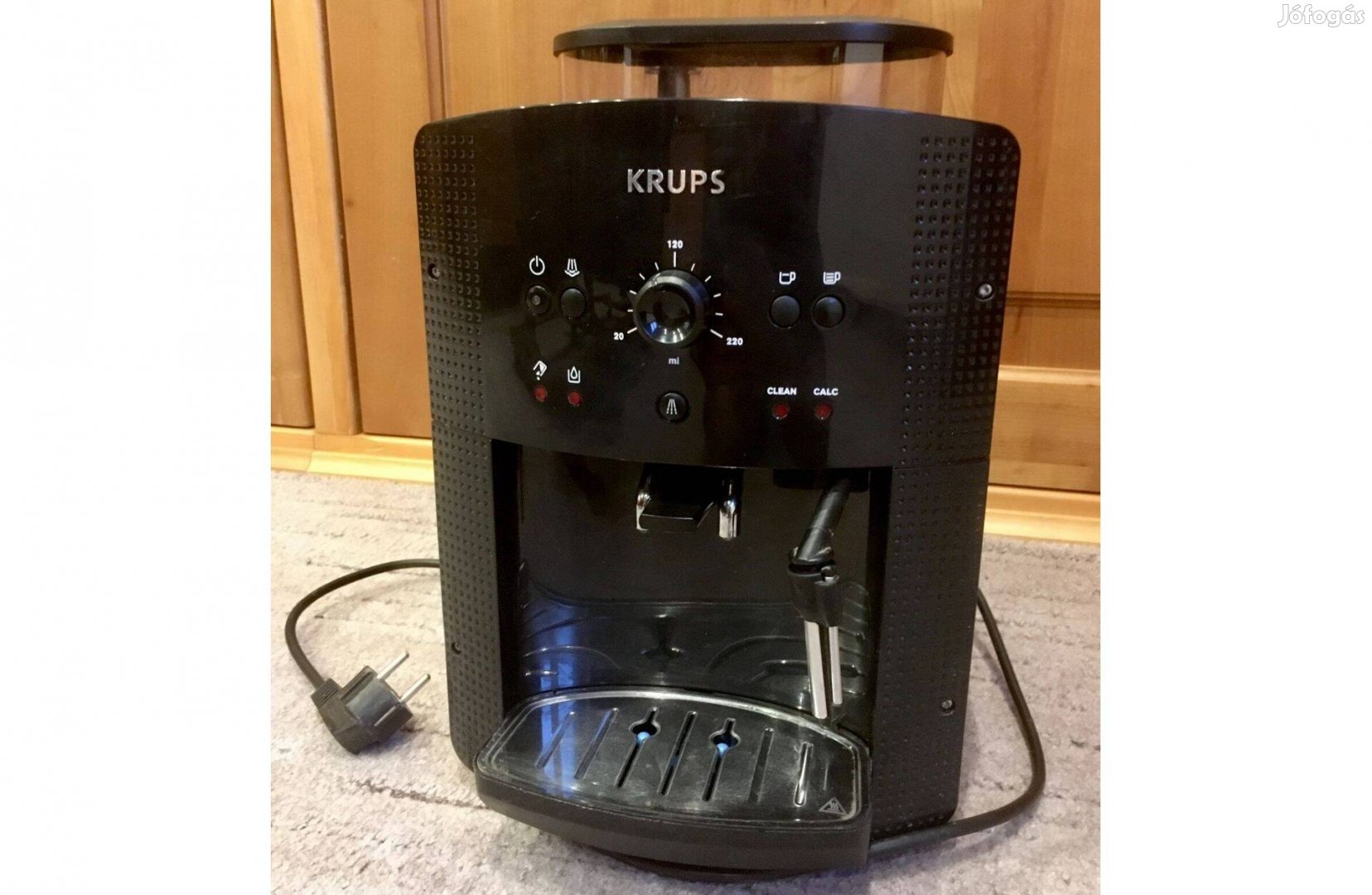 Krups EA81 darálós kávéfőző vízkőtelenítve, pucolva + csésze világítás