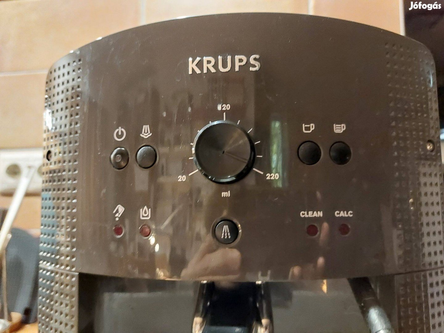 Krups Essential EA810B70- Automata kávéfőző