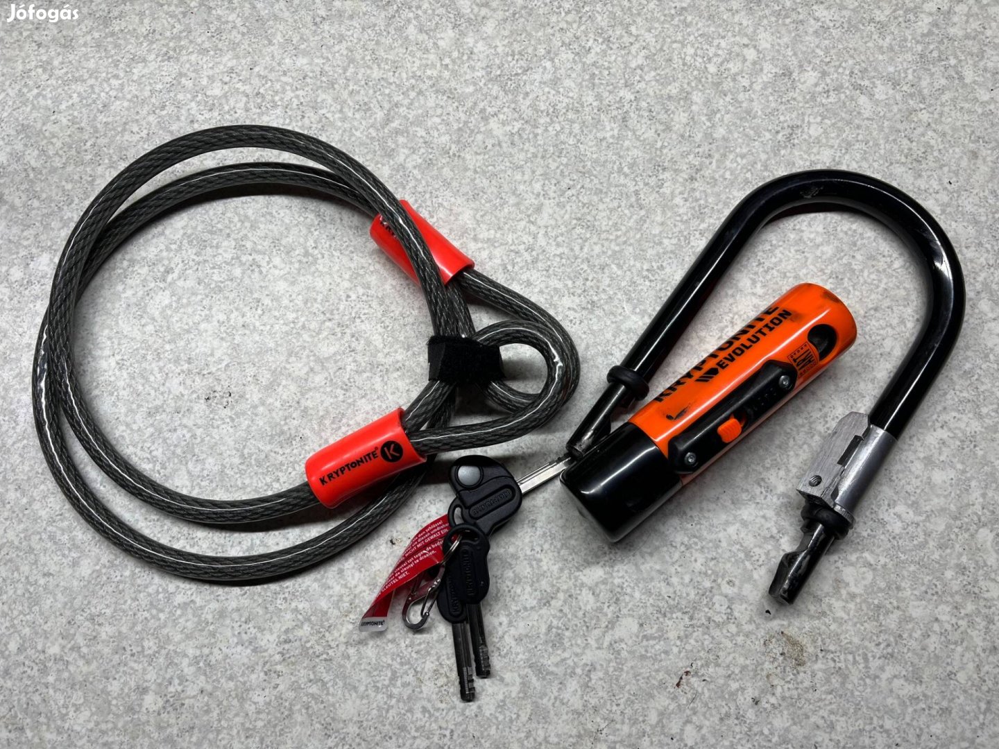 Kryptonite Evolution Mini-7 + hurokkábel Kulcsos U-lakat lakat zár