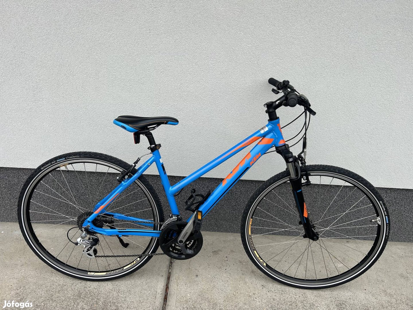 Ktm 28-as újszerű női trekking!